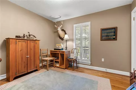 Bedroom - 1004 Pace Pkwy, Mobile, AL 36693 photo 4 of 8