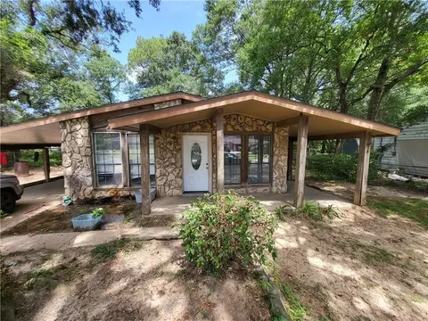 622 Bonnie Ln, Mobile, AL 36609
