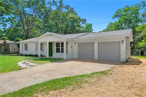 4321 Shan Dr E, Mobile, AL 36693 photo 4
