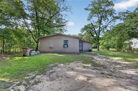 Exterior - 4559 Eastview Dr, Mobile, AL 36618 photo 4 of 4