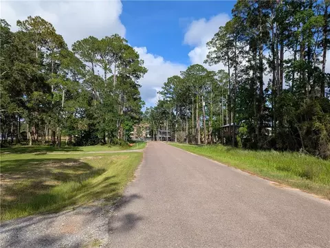 5010 Morris Dr E, Coden, AL 36523 photo 14
