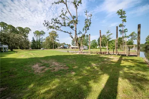 5010 Morris Dr E, Coden, AL 36523 photo 5