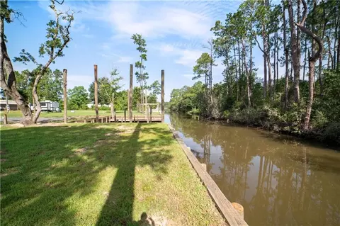 5010 Morris Dr E, Coden, AL 36523 photo 4