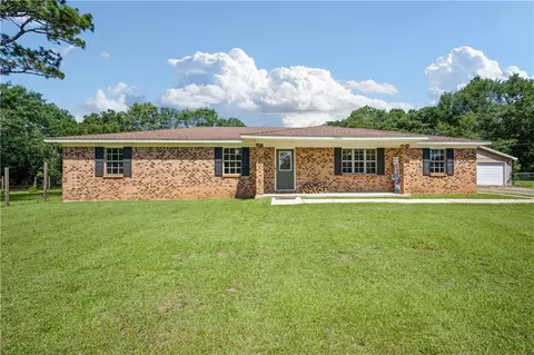 11056 Wisteria St, Irvington, AL 36544