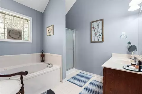 Bath - 6408 Doubletree Ct, Mobile, AL 36695 photo 2 of 3