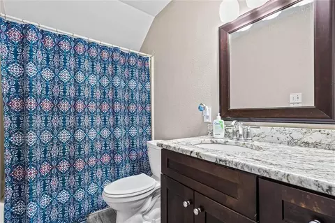 Bath - 6408 Doubletree Ct, Mobile, AL 36695 photo 3 of 3