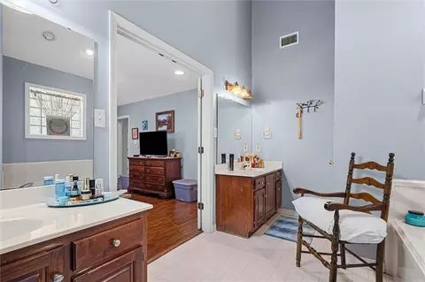 Entry Way - 6408 Doubletree Ct, Mobile, AL 36695 photo 2 of 2