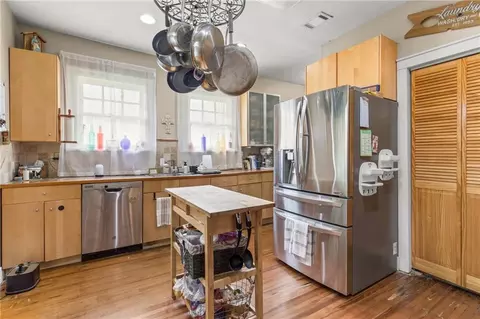 Kitchen - 411 Flint St, Mobile, AL 36604 photo 1 of 2