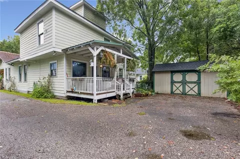 Exterior - 411 Flint St, Mobile, AL 36604 photo 5 of 5