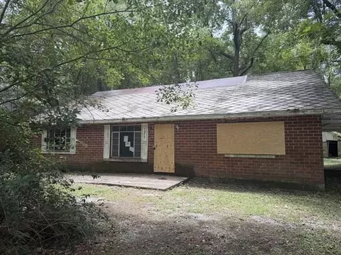 1317 Turner Rd W, Mobile, AL 36610 photo 3