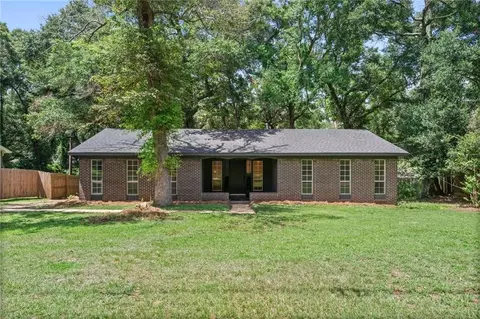 8070 Bonanza Dr, Mobile, AL 36695