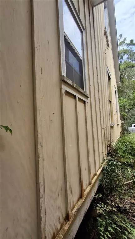 Exterior - 1203 Old Shell Rd, Mobile, AL 36604 photo 2 of 2
