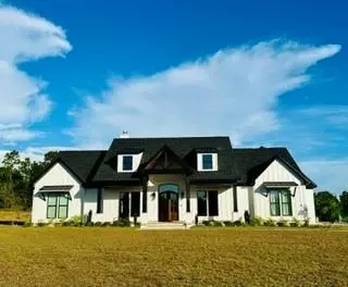 8100 Willow Ln, Saraland, AL 36571