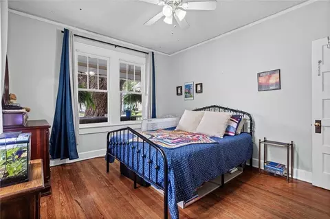 Bedroom - 1150 Old Shell Rd, Mobile, AL 36604 photo 2 of 3
