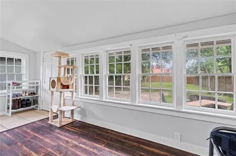 Exterior - 1150 Old Shell Rd, Mobile, AL 36604 photo 3 of 14