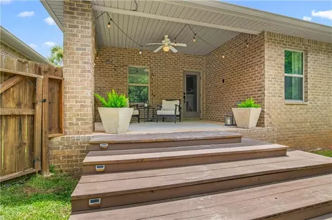 Exterior - 1114 Mcmurray Pl W, Mobile, AL 36609 photo 4 of 7