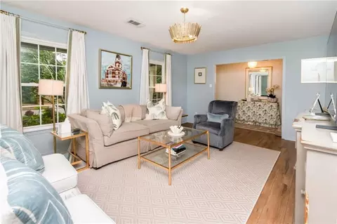 Living - 4909 Carmel Dr N, Mobile, AL 36608 photo 2 of 2