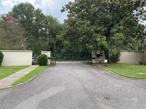 Exterior - 6401 Cedar Bend Ct, Mobile, AL 36608 photo 3 of 3