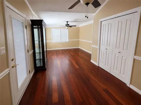Living - 4022 Henning Dr S, Mobile, AL 36619 photo 3 of 3