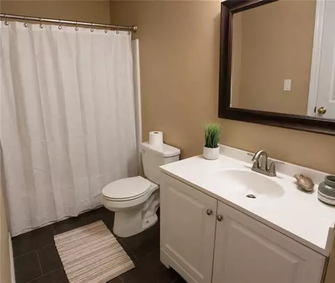 Bath - 4022 Henning Dr S, Mobile, AL 36619 photo 2 of 2