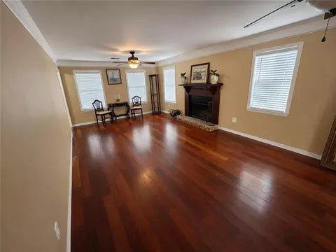 Living - 4022 Henning Dr S, Mobile, AL 36619 photo 1 of 3