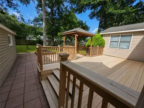 Exterior - 4022 Henning Dr S, Mobile, AL 36619 photo 4 of 6