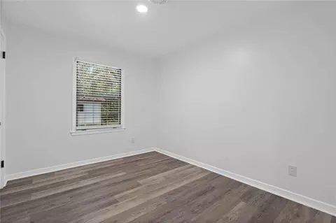 Bedroom - 668 Ynestra Dr, Mobile, AL 36609 photo 6 of 7
