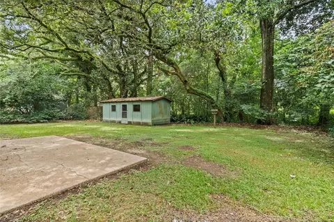 Exterior - 668 Ynestra Dr, Mobile, AL 36609 photo 3 of 4