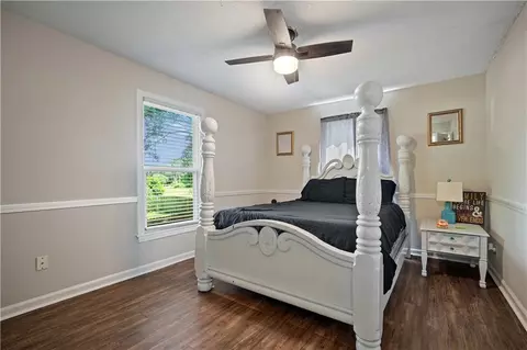 Bedroom - 357 Durande Dr, Mobile, AL 36606 photo 2 of 4