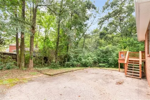 Exterior - 5913 Antoine Rd, Mobile, AL 36693 photo 5 of 9