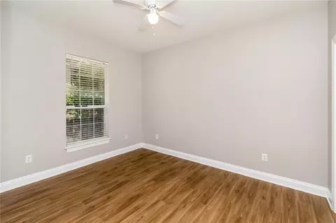 Bedroom - 5913 Antoine Rd, Mobile, AL 36693 photo 5 of 5