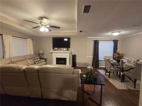 Living - 2910 Barlett Dr, Mobile, AL 36608 photo 2 of 3