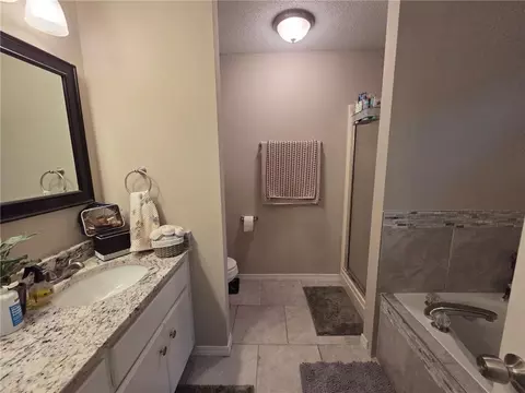 Bath - 2910 Barlett Dr, Mobile, AL 36608 photo 2 of 2