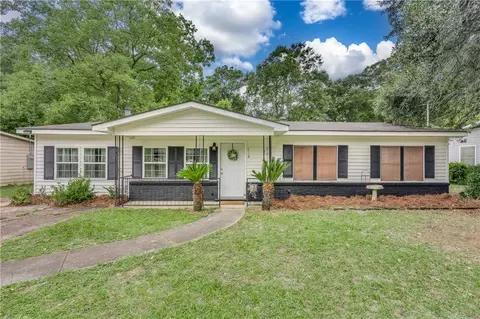 Exterior - 718 Raines Dr, Mobile, AL 36609 photo 4 of 9
