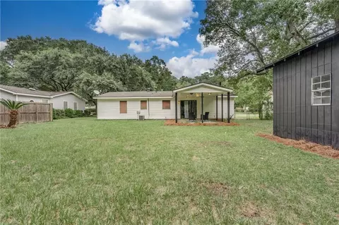 Exterior - 718 Raines Dr, Mobile, AL 36609 photo 8 of 9