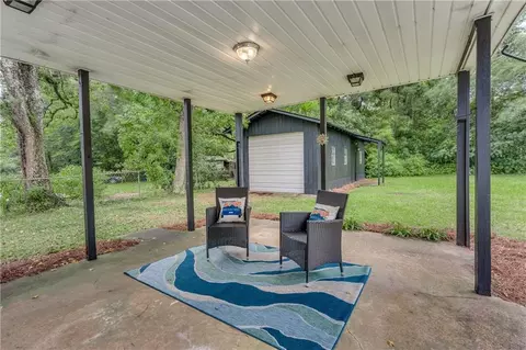 Exterior - 718 Raines Dr, Mobile, AL 36609 photo 5 of 9