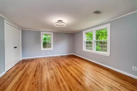 Other - 155 Pinehill Dr, Mobile, AL 36606 photo 4 of 8