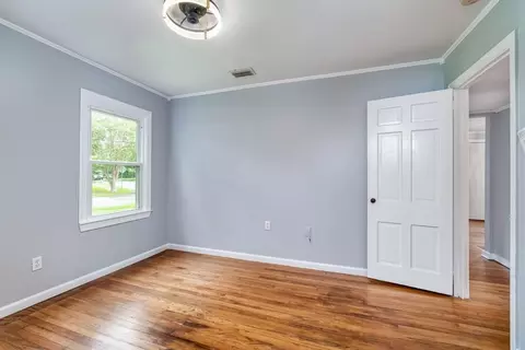 Bedroom - 155 Pinehill Dr, Mobile, AL 36606 photo 2 of 3