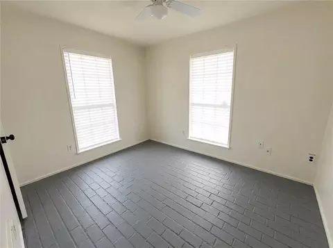Bedroom - 5912 Theles Dr, Mobile, AL 36693 photo 1 of 9