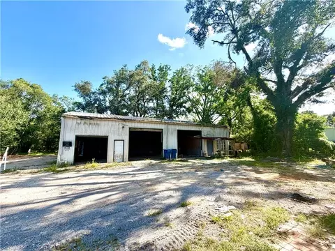 Exterior - 6955 Three Notch Rd, Mobile, AL 36619 photo 1 of 3