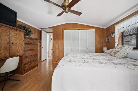 Bedroom - 6491 Beth Ln, Chunchula, AL 36521 photo 3 of 4