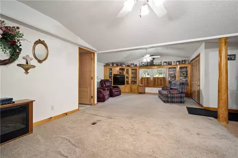Living - 6491 Beth Ln, Chunchula, AL 36521 photo 1 of 3