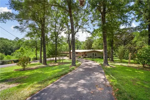 Exterior - 6491 Beth Ln, Chunchula, AL 36521 photo 2 of 9