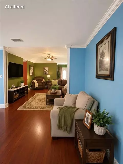 Living - 3210 Bloomington Dr, Mobile, AL 36695 photo 3 of 3