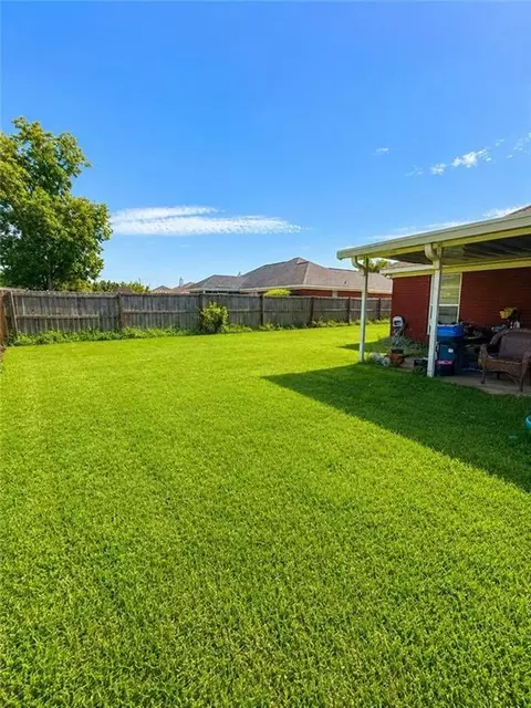 Exterior - 3210 Bloomington Dr, Mobile, AL 36695 photo 5 of 6