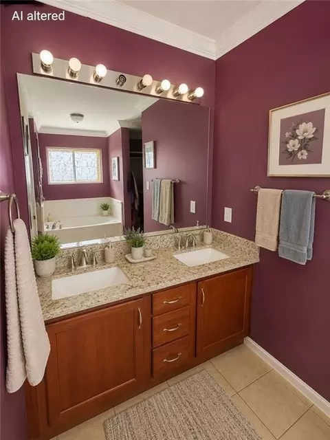 Bath - 3210 Bloomington Dr, Mobile, AL 36695 photo 2 of 6