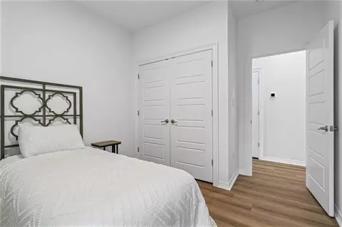Bedroom - 914 Stuart Dr W, Mobile, AL 36605 photo 5 of 5