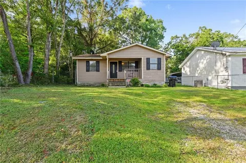 Exterior - 511 W Lee St, Chickasaw, AL 36611 photo 2 of 6