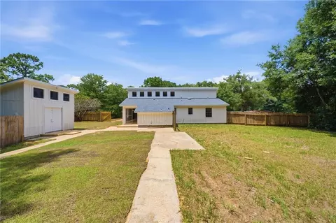 Exterior - 2863 Cottage Glenn Dr E, Mobile, AL 36695 photo 6 of 6