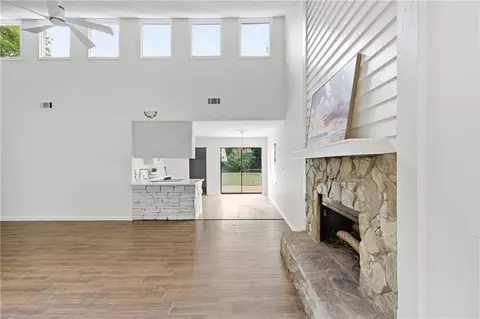 Living - 2863 Cottage Glenn Dr E, Mobile, AL 36695 photo 3 of 6